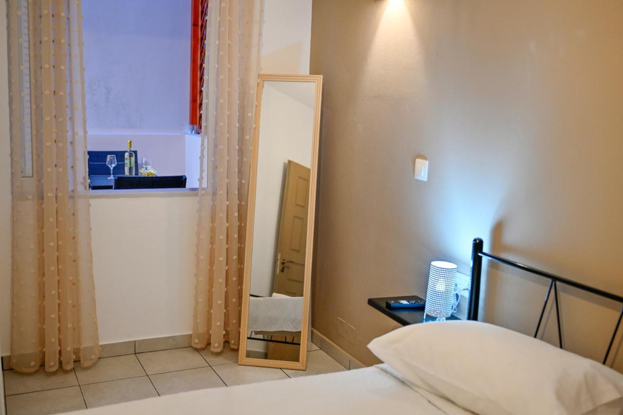 Artemis No.2 Apartment キサモス エクステリア 写真